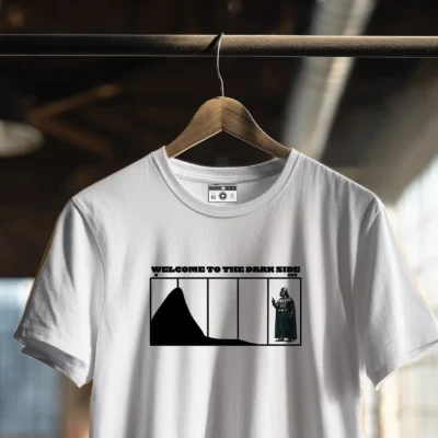 TSHIRTS Camiseta con la ilustración de un histograma de fotografía y escrita la frase "welcome to the dark side"