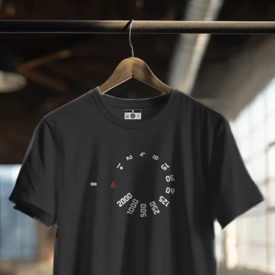 TSHIRTS Camiseta con el símbolo de un obturador de una cámara reflex de fotografía.