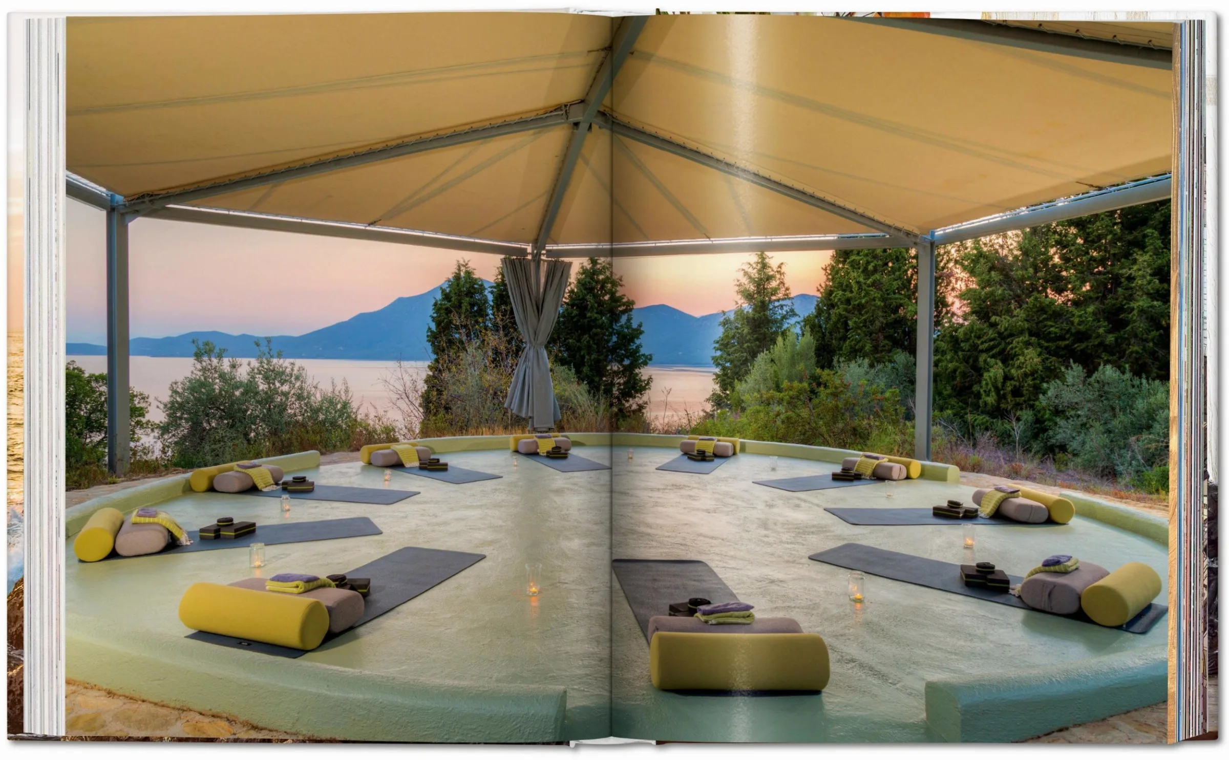 Great Escapes Yoga. The Retreat Book Great Escapes Yoga. The Retreat Book - Imagen 10