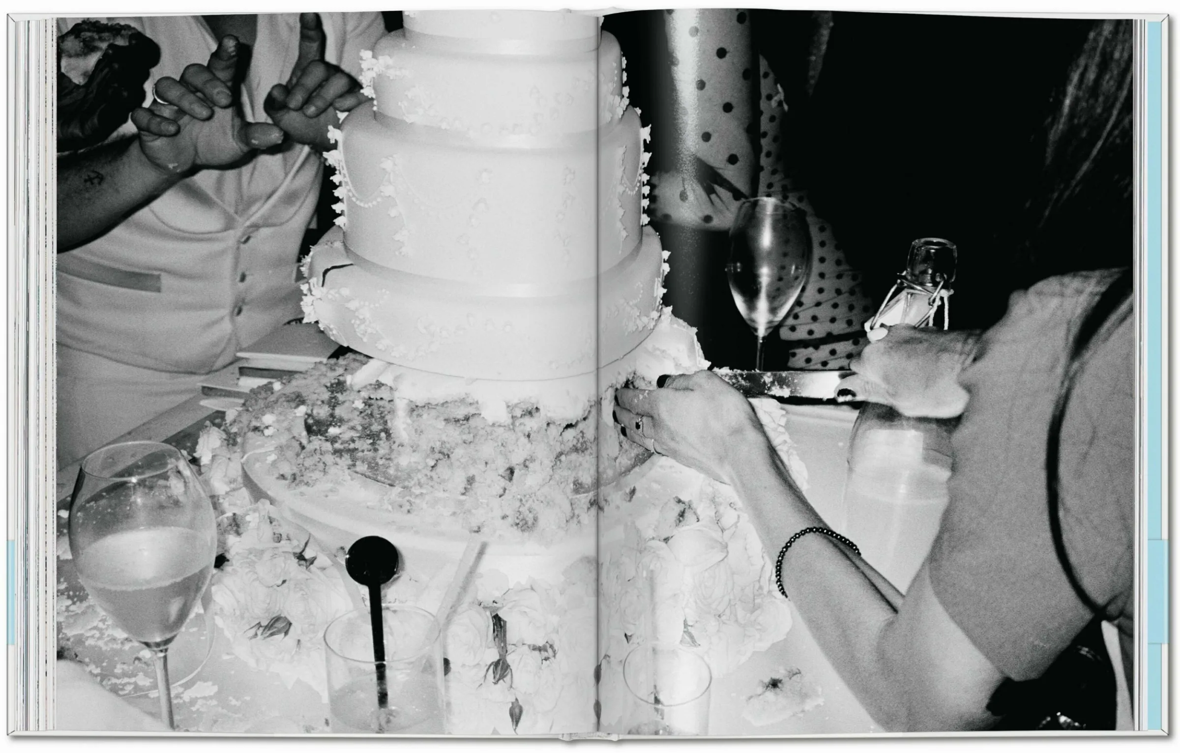 Mario Testino. I Love You. A celebration of weddings Mario Testino. I Love You. A celebration of weddings - Imagen 3