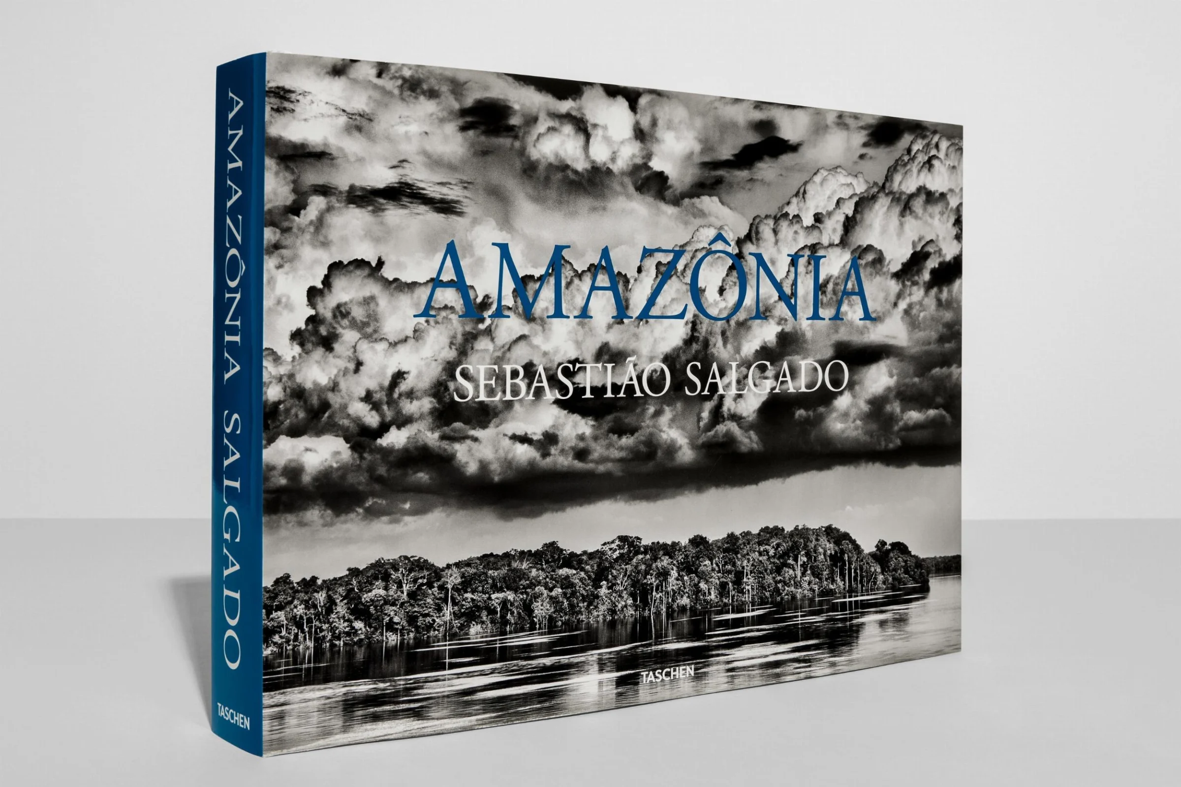 Sebastião Salgado. Amazônia Sebastião Salgado. Amazônia